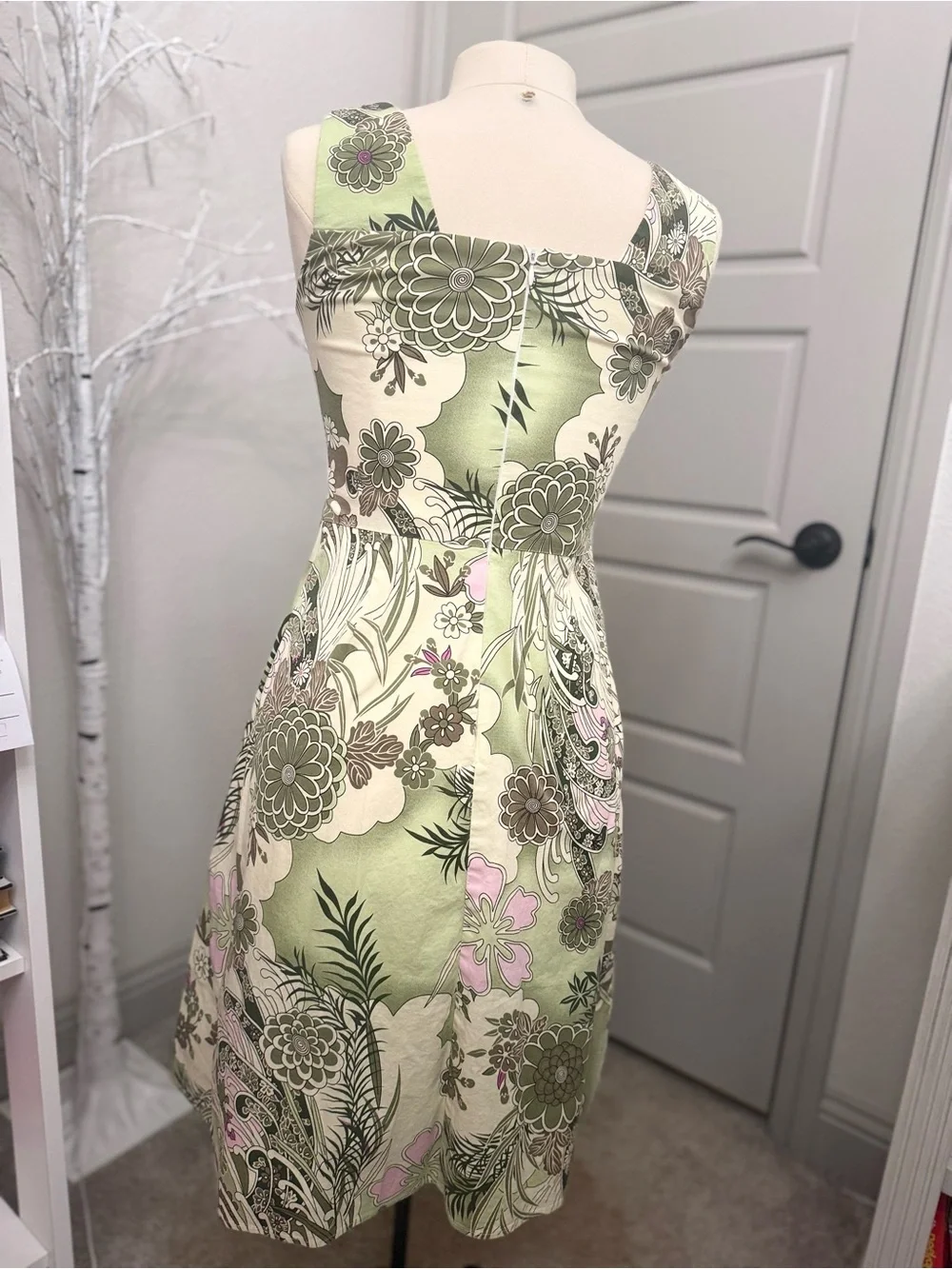Rabbit Rabbit Rabbit Green Floral Square-Neck A-Line Mini Dress - Picture 4 of 7
